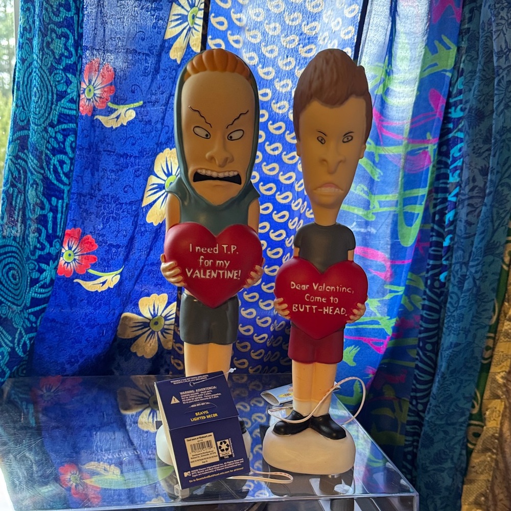 Beavis and Butt-Head Heart Figurines